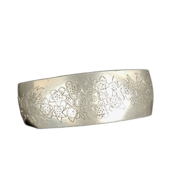 80s Leonard Pewter "Larkspur" Floral Etched  Cuff Bracelet Vintage 6 1/4" - Picture 7 of 7
